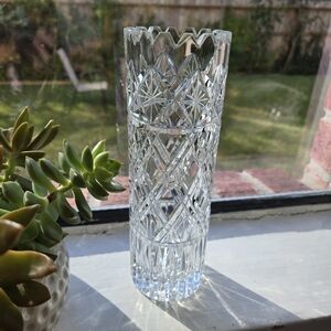 Vintage Lausitzer Glas 24% Lead Oxide Crystal Hand-Cut Flower Vase Clear 8 1/4"